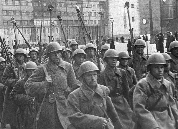 На календаре 22 июня - День памяти и скорби. 79 лет назад началась Великая Отечественная война, и этот день стал для миллионов советских людей самым страшным в их жизни.