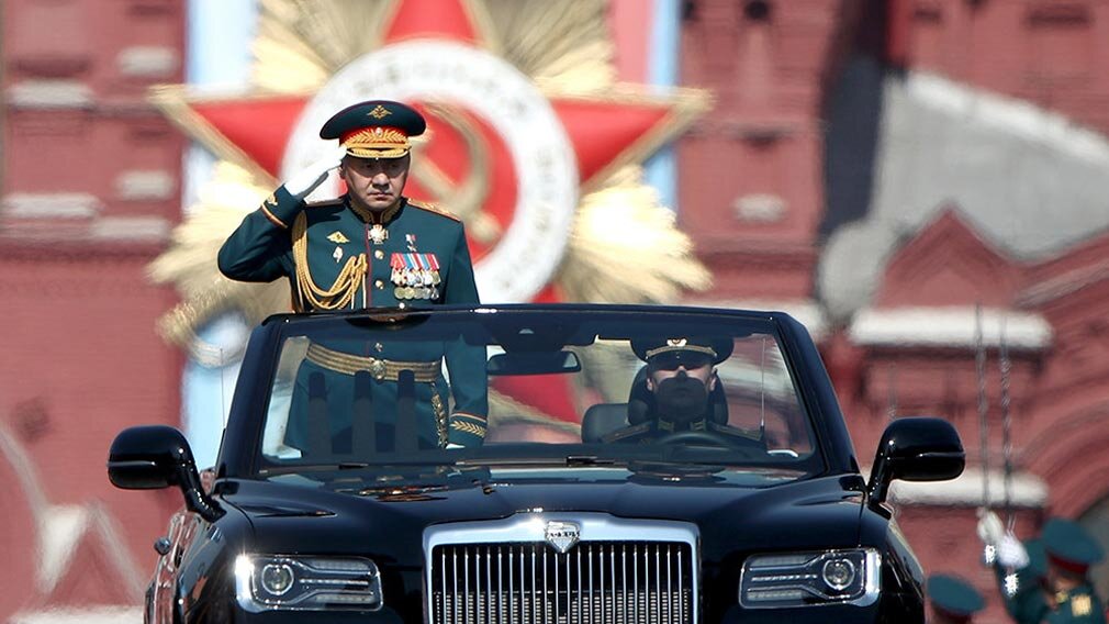 Аурус парадный кабриолет