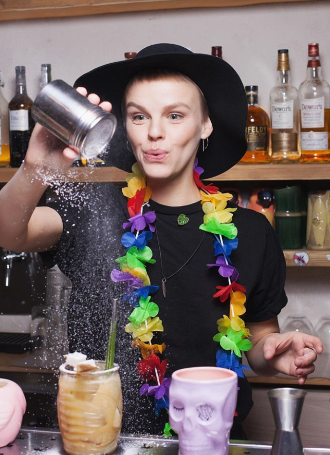 Бар пирс санкт-петербург некрасова. Кластер с барами в питере. Бар пирс 28 санкт-петербург некрасова 28. Бар пирс. Бар пирс.