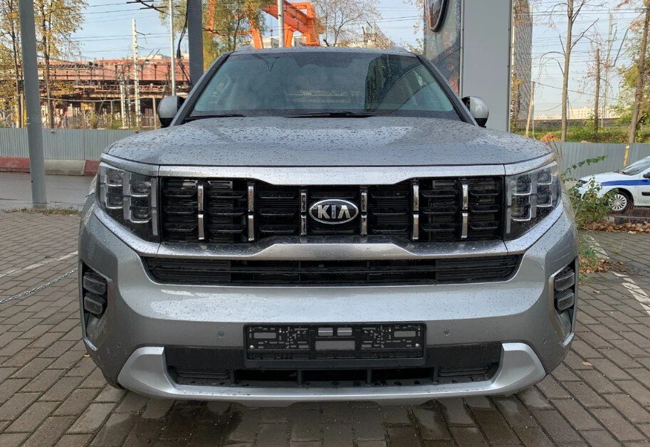 Новый Mohave - очень красивый автомобиль, но для того, чтобы хорошо продаваться на рынке внедорожников, только внешности - мало.