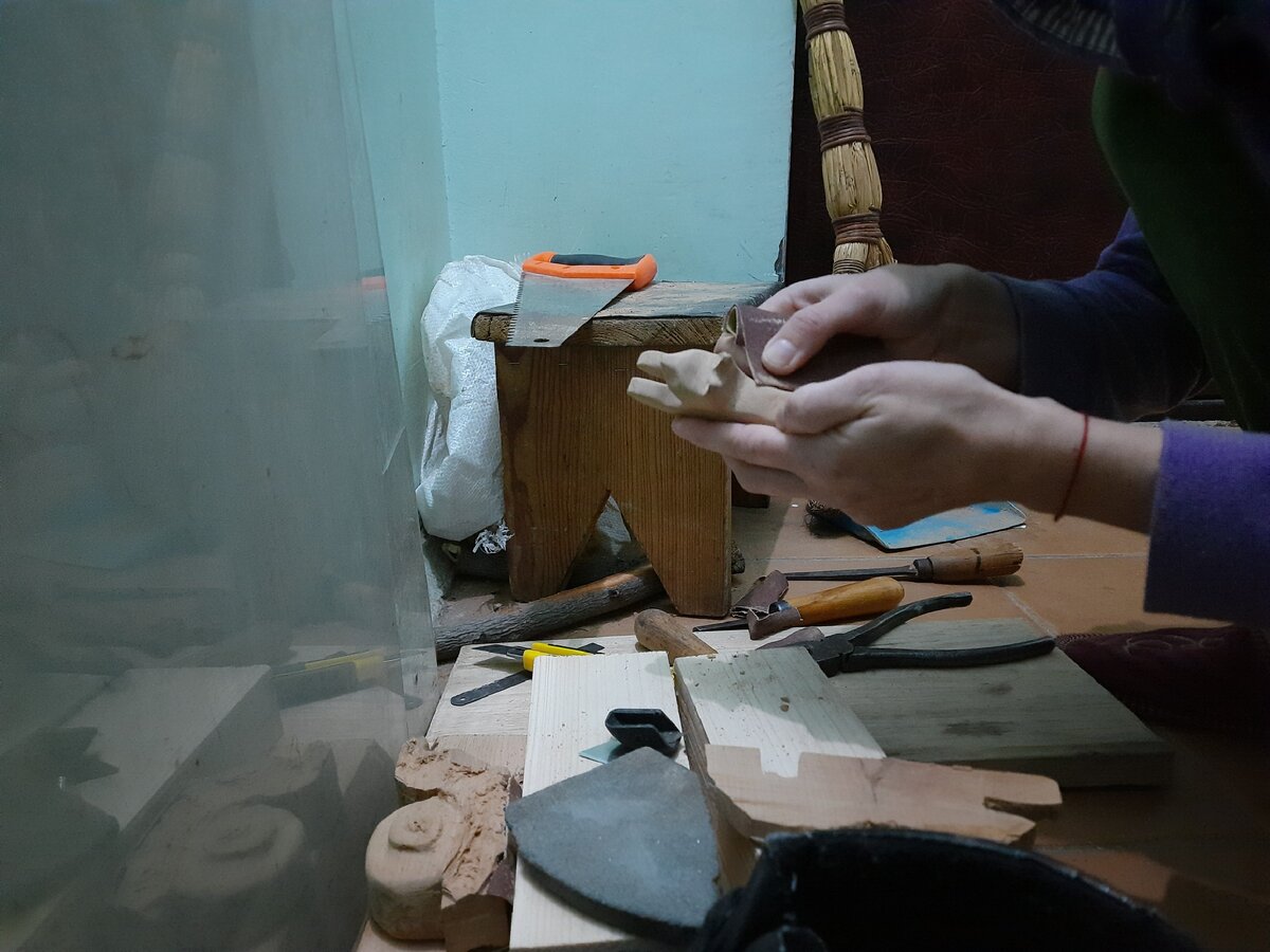 Дошлифовываю свою любимую лису.