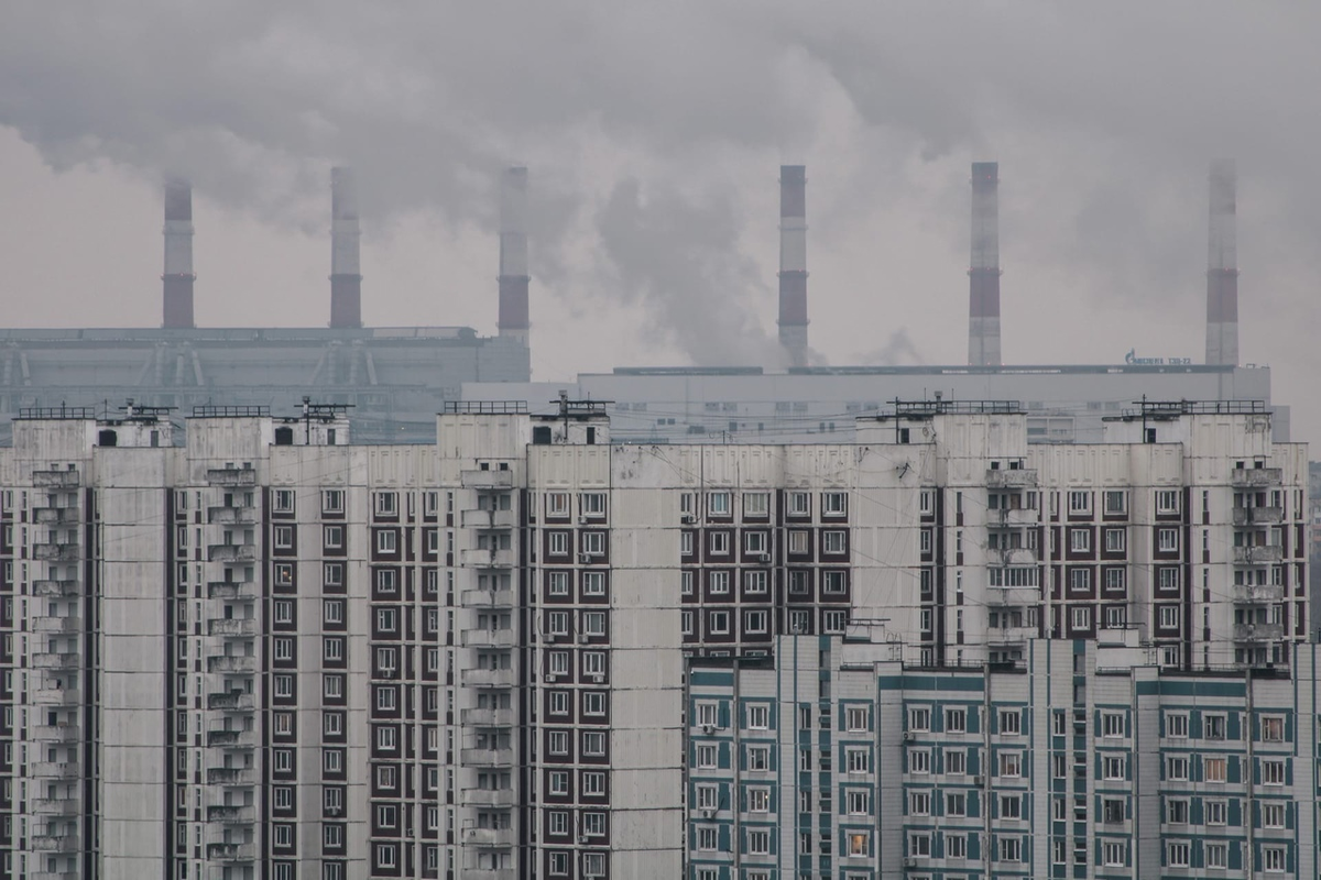 Вид на Братеево и  ТЭЦ-22