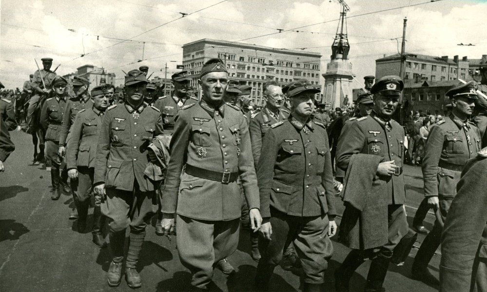 Парад пленных немцев в москве 1944