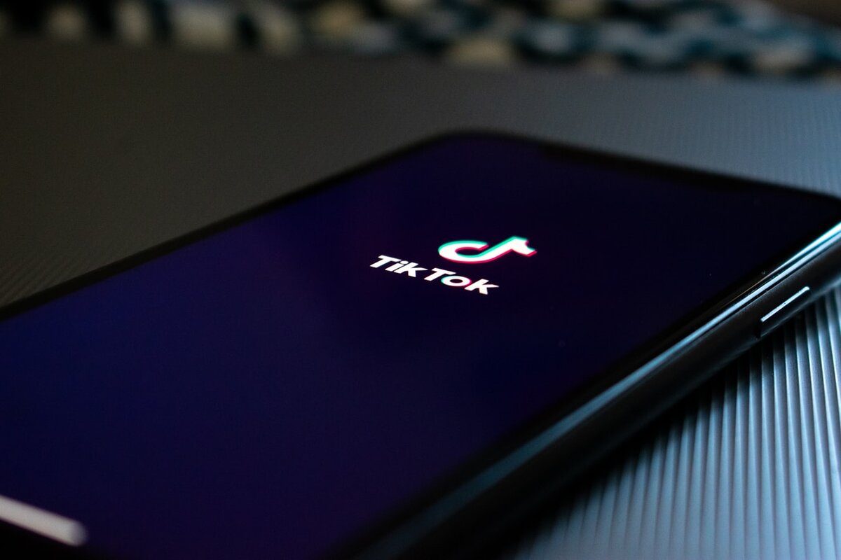 Италия приказывает TikTok блокировать пользователей, возраст которых  невозможно подтвердить | Всё про ТикТок. Иван Коротеев | Дзен