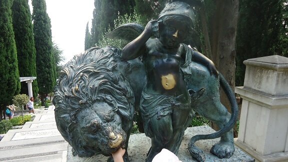 Сегодня уезжаем в парк Айвазовского, отличное место для отдыха с детьми. Во первых красивейшее место - жемчужина среди крымских достопримечательностей.-2