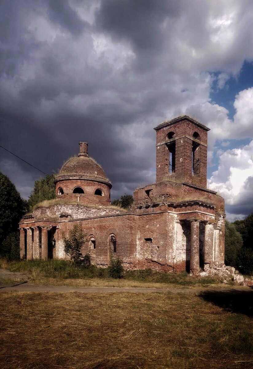 Никольская церковь в Осово Рязанская область