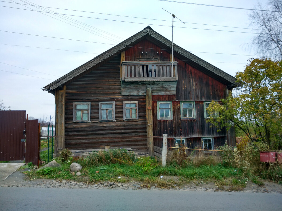 Петрозаводск, традиционный карельский дом. Фото А.Соловьева с сайта Wikimedia Commons