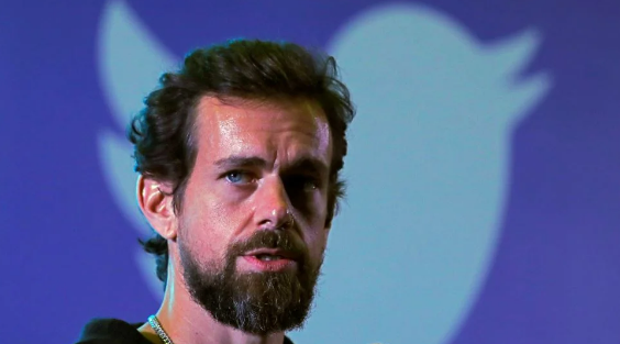 Джек Дорси, руководитель компании Twitter, заявил, что пожертвует миллиард долларов на преодоление коронавируса COVID-+19.