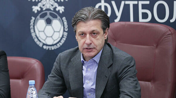    Председатель судейского комитета Российского футбольного союза (РФС) Ашот Хачатурянц.© официальный сайт РФС (Mikhail Shapaev)