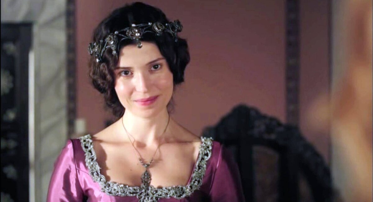 кадр из сериала "Великолепный век"