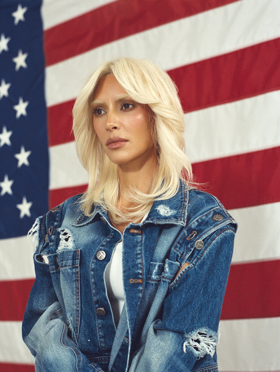    Ким Кардашьян сменила имиджInterview Magazine