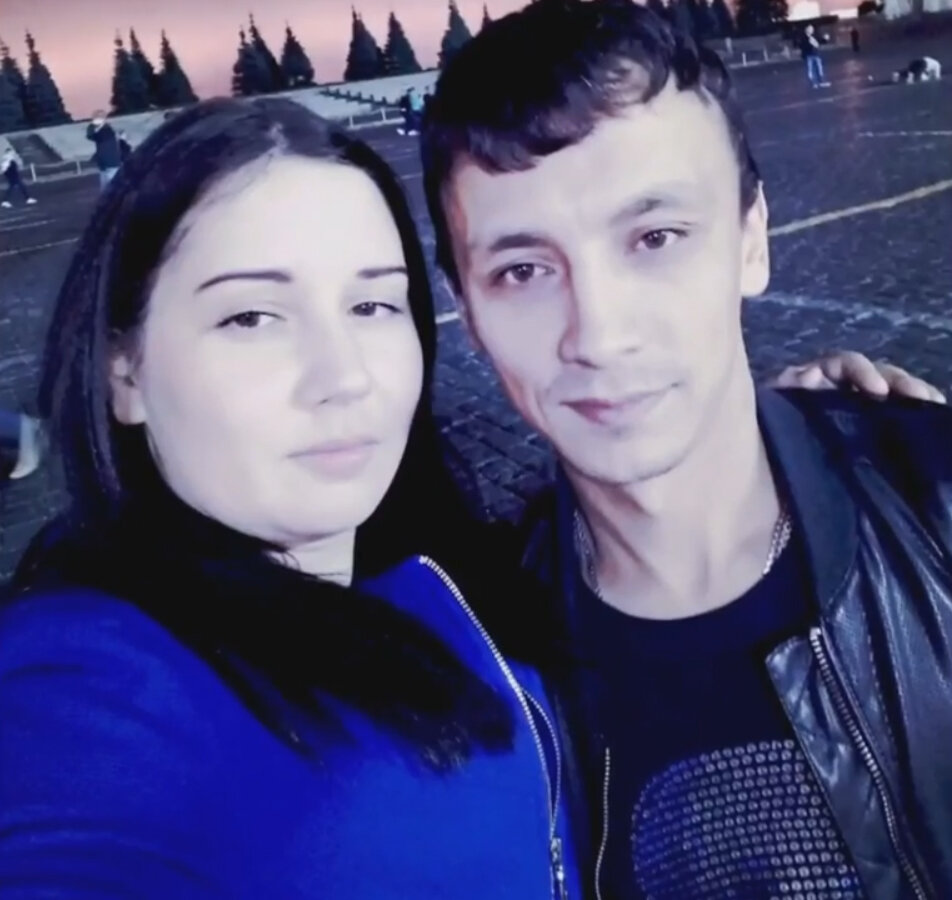 Вале Исаевой, которая родила в 11 лет, исполнилось 28. Долги, четверо ...