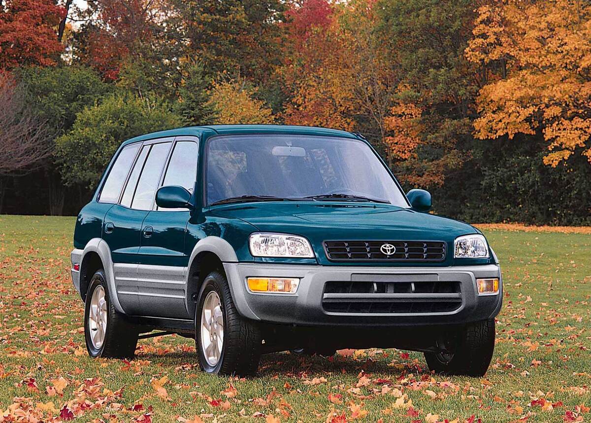 Первое поколение.