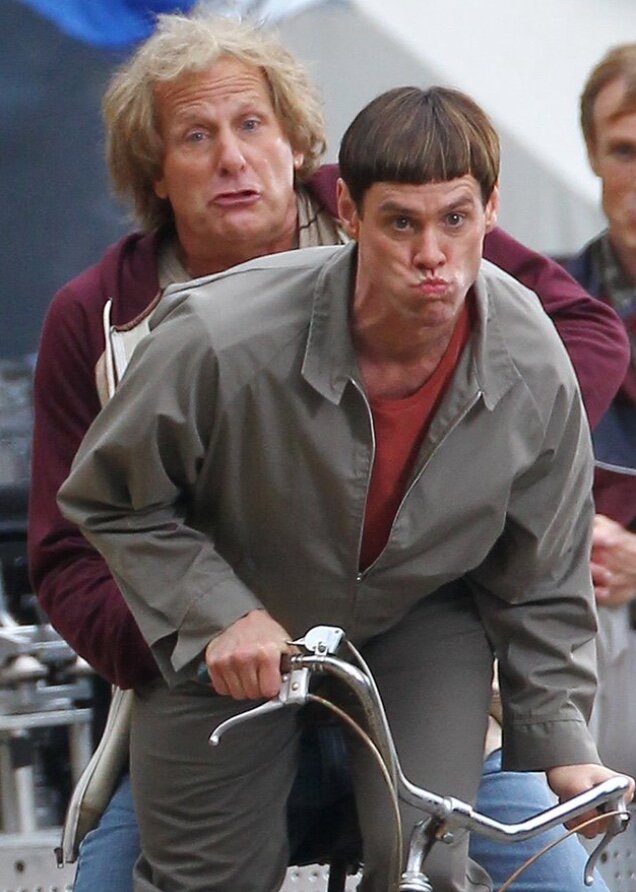 Тупой и ещё тупее 2 