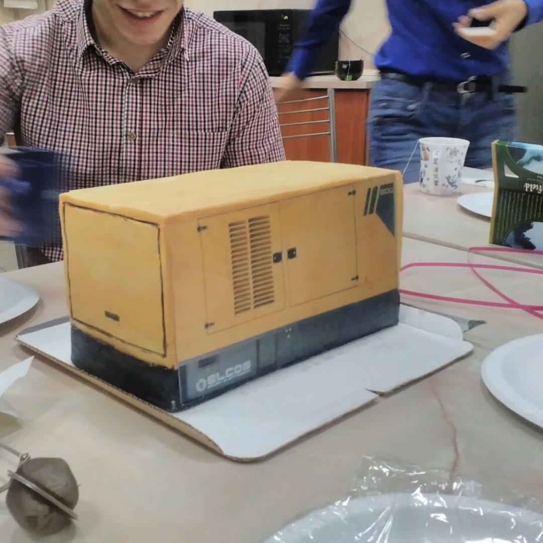 Собственно, сам торт "Дизельный генератор"