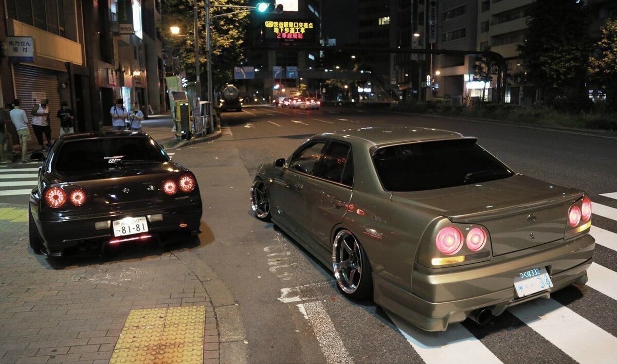 nissan skyline 34 седан