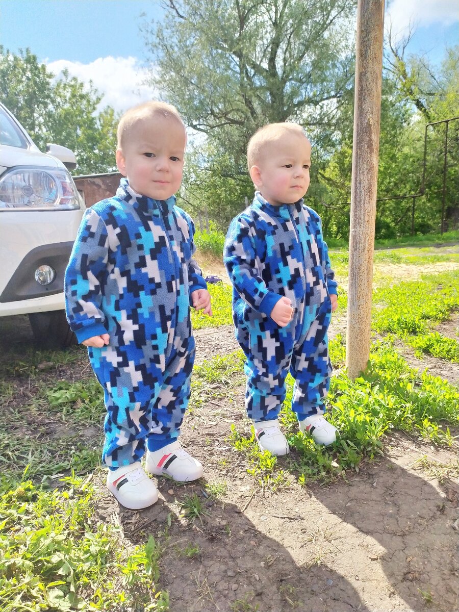 Кроссовки от 790 рублей