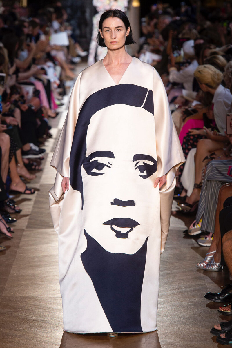 Коллекция дома Schiaparelli, осень-зима 2018 г.Источник фото: Интернет.