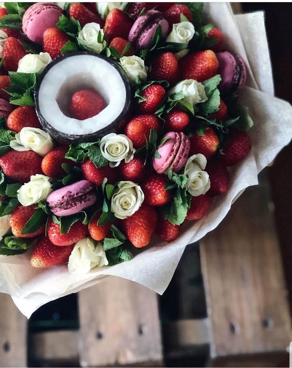 букет из фруктов