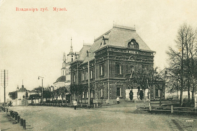 В музее до сих пор - музей