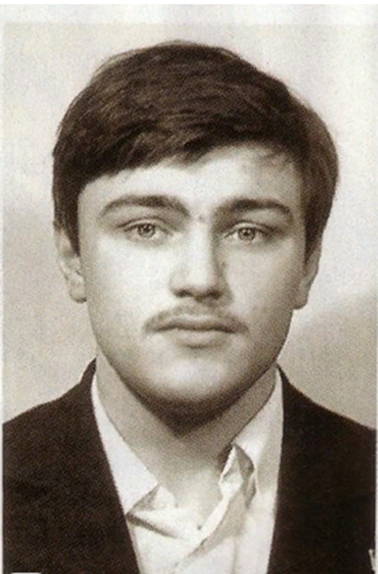 Влади́мир Евге́ньевич Турчи́нский в молодости.