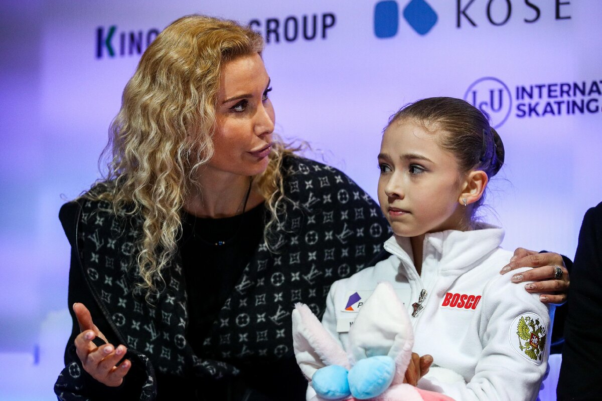 Этери Тутберидзе  и Камила Валиева, серебряный призер чемпионата РФ 
