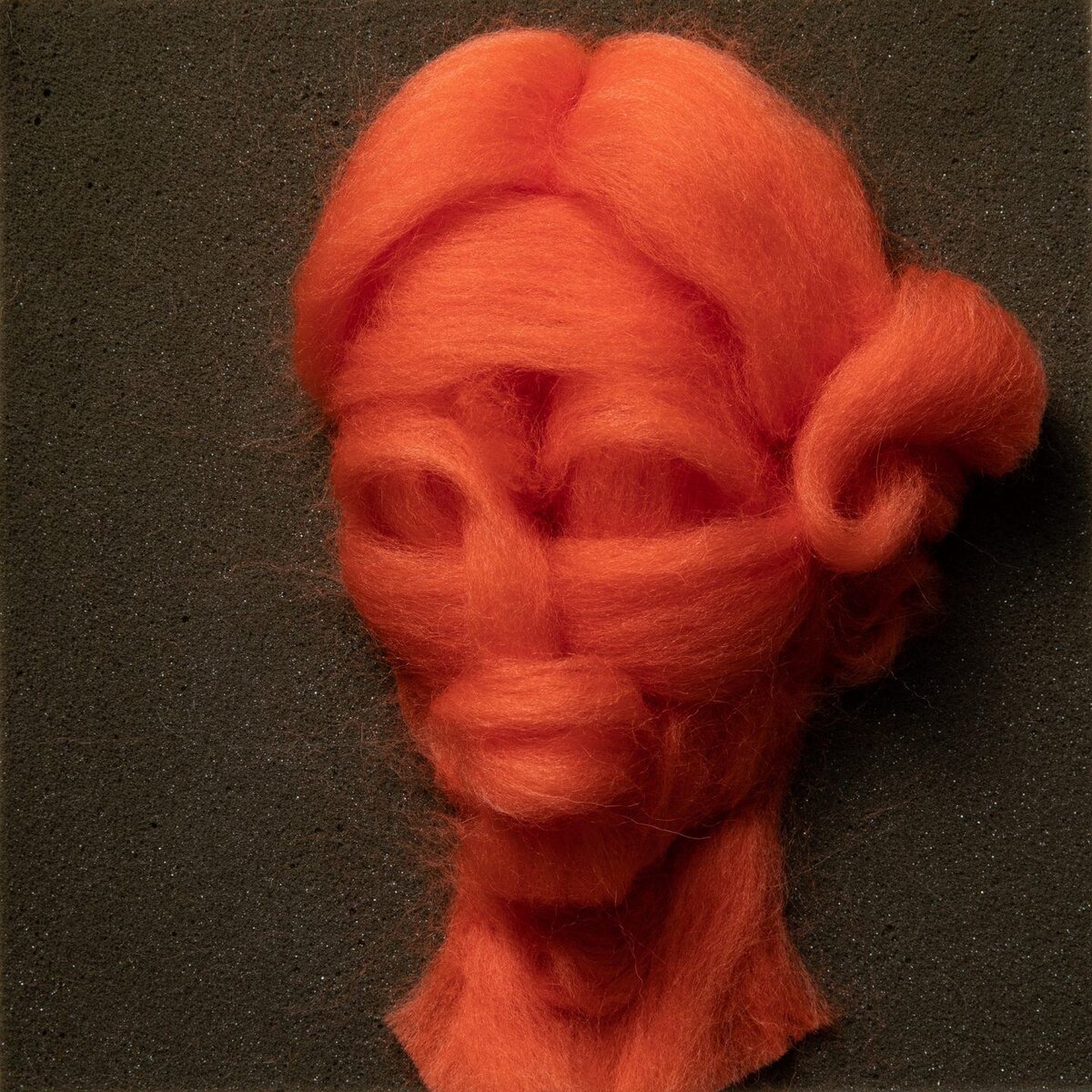 Салман Хошроо "Шерстяные портреты на пене"