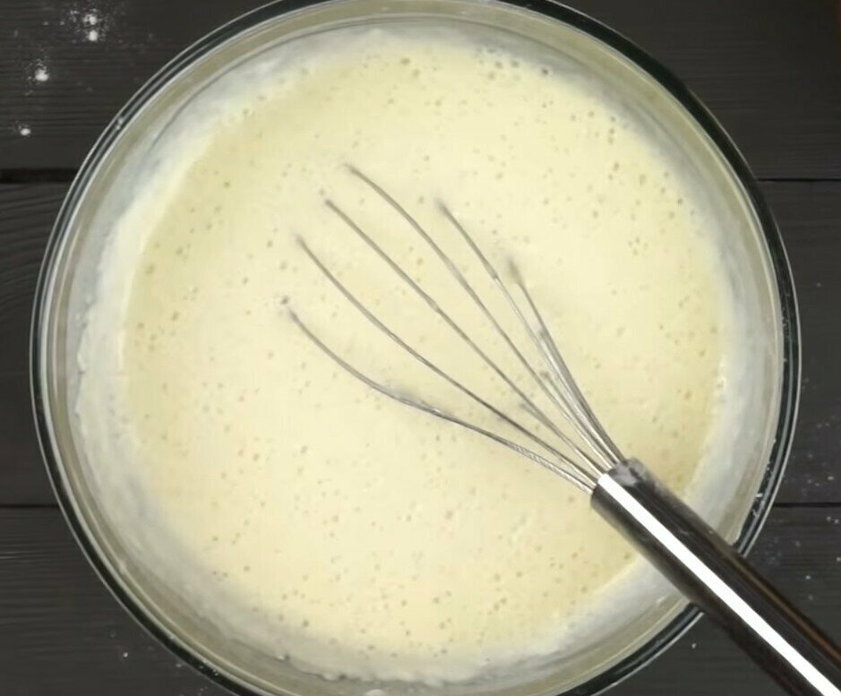 Блины с разрыхлителем на молоке. Можно ли в блины добавить разрыхлитель. Блинное тесто. Блины с разрыхлителем на молоке. Блинчики с разрыхлителем на молоке.