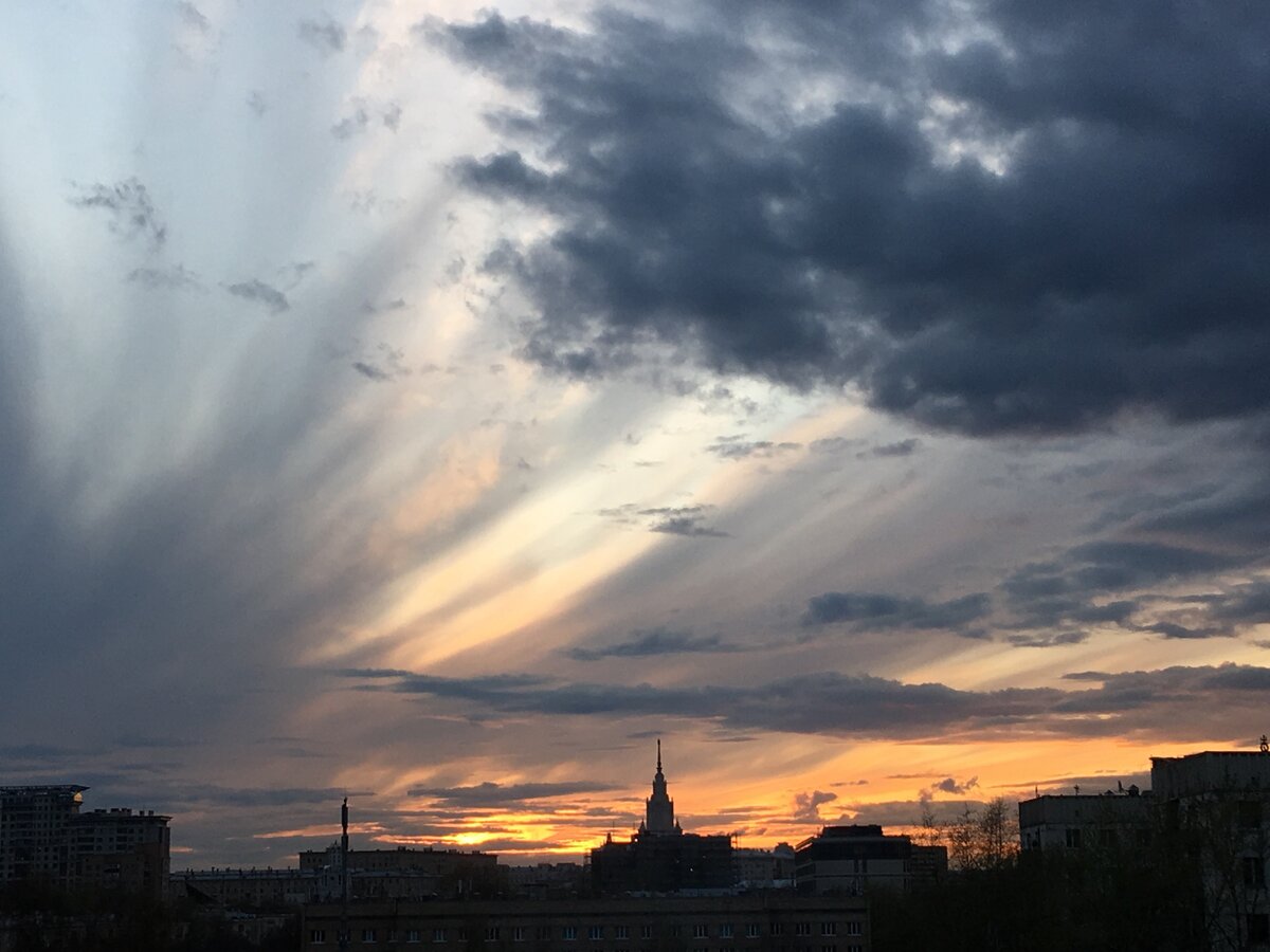 Первые попавшиеся архивные фотографии. Вживую выглядит лучше