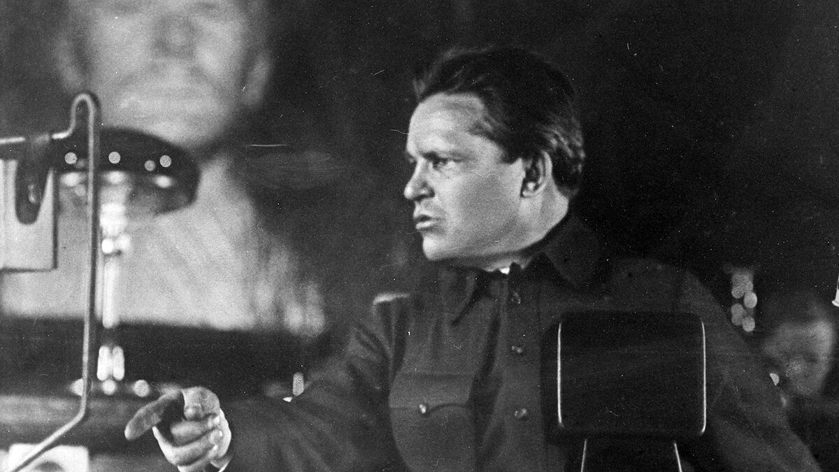 С м киров первый секретарь ленинградского обкома
