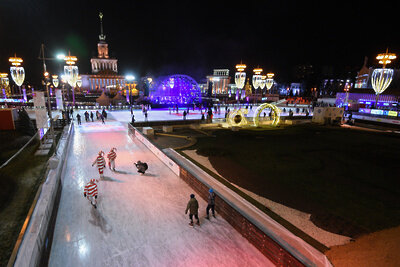    Открытие катка на ВДНХ в Москве ©Пелагия Тихонова РИАМО