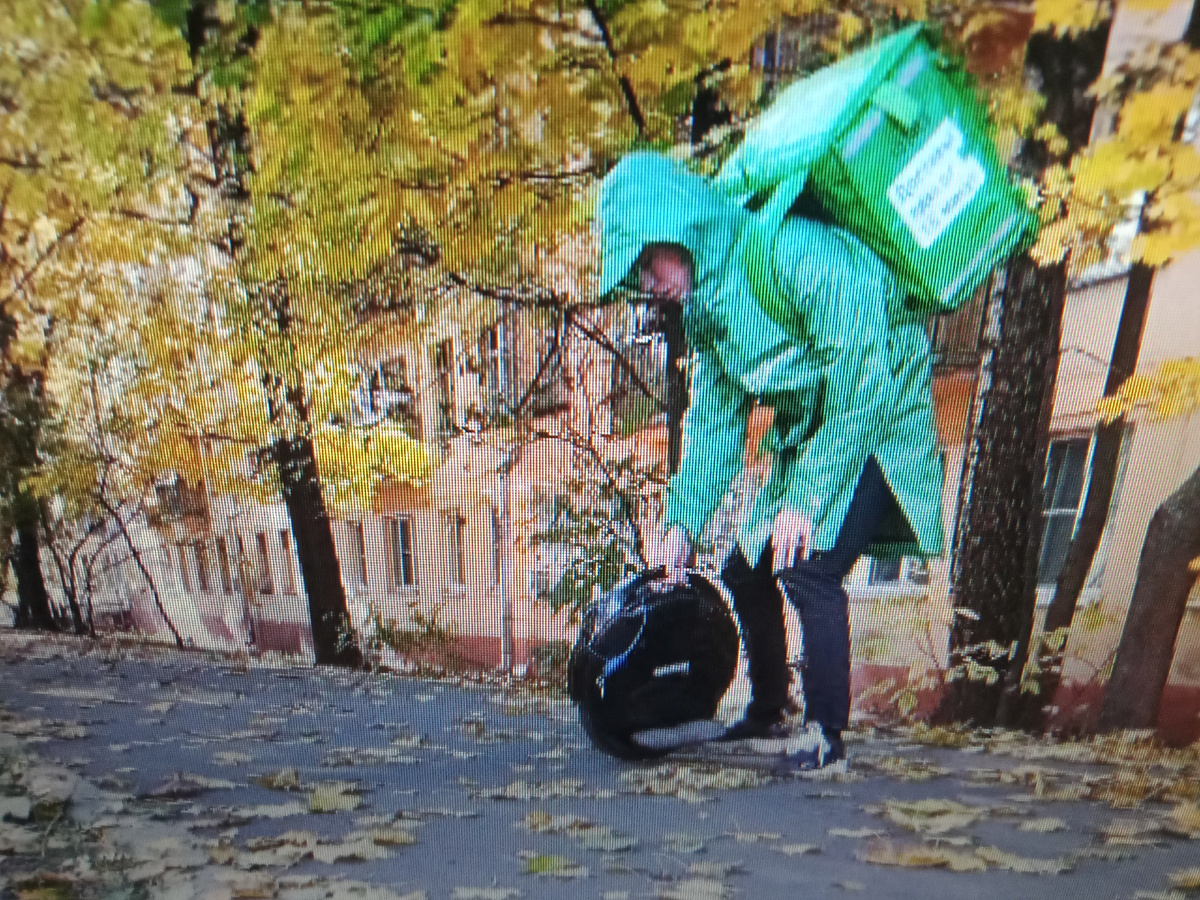 Фото автора сфотал монитор 