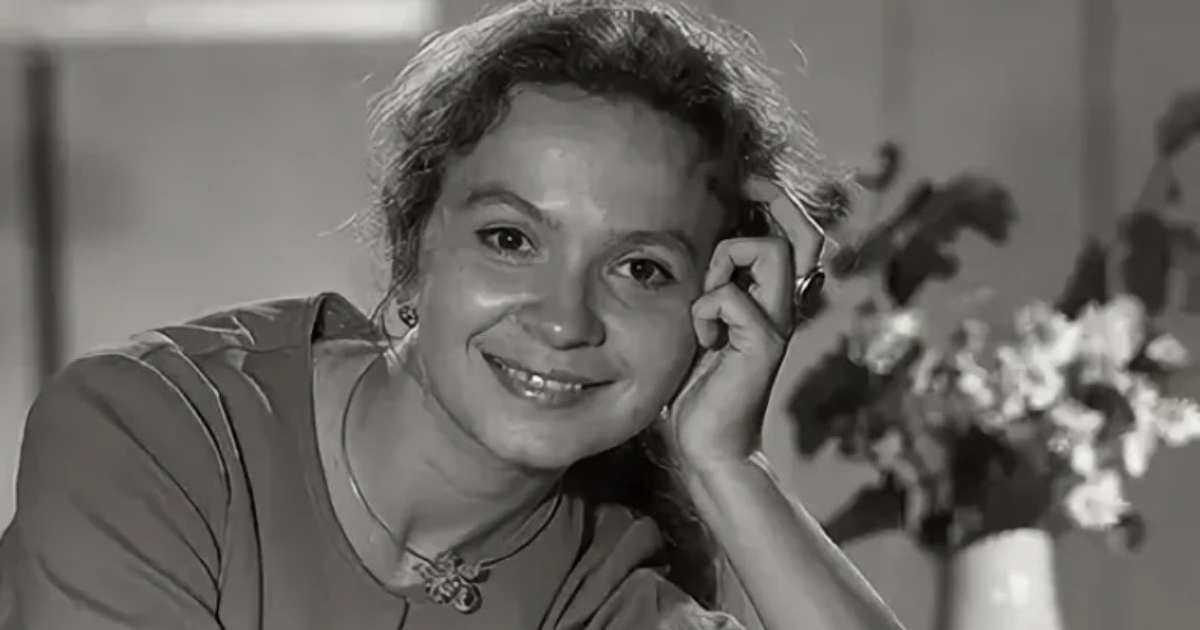 Наталья рычагова офицеры. Наталью рычагову. Рычагова, наталья сергеевна. Наталья рычагова актер. Наталья рычагова.