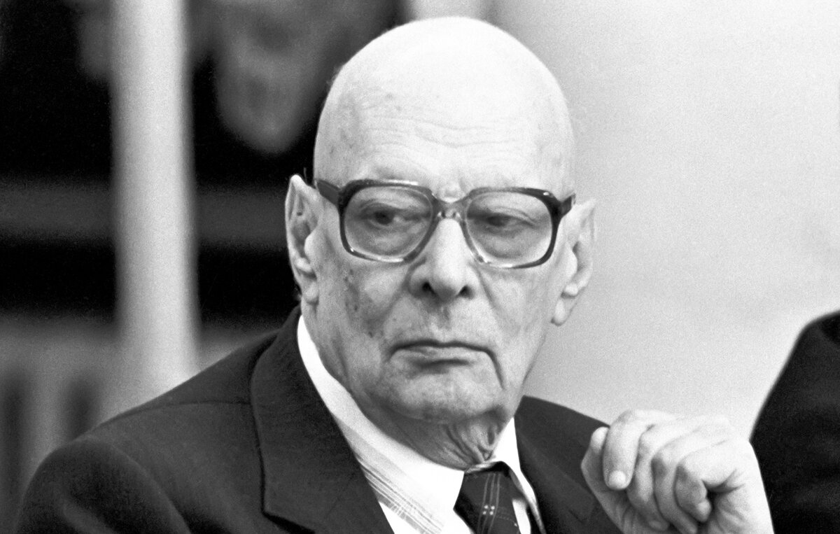    Анатолий Александров  Анатолий Морковкин/ТАСС