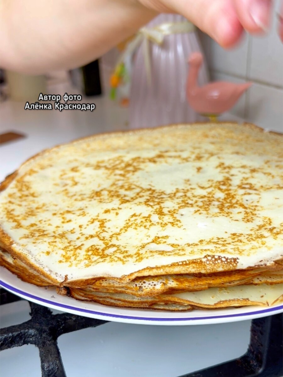 Тонкие блины на молоке и воде - самый простой и всегда удачный рецепт