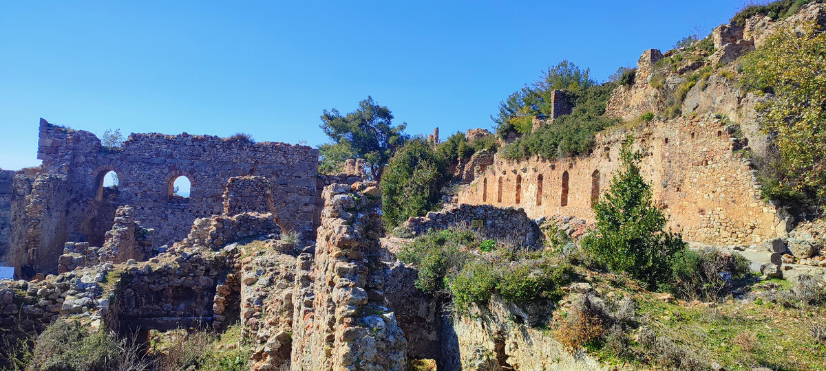 Древний город Сиедра