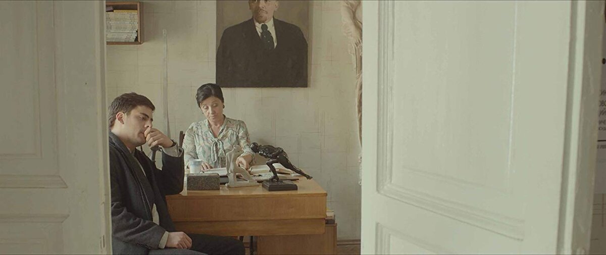 Кадр из фильма "Довлатов" (2018)