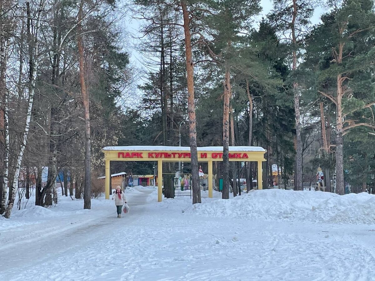 Жуковский – город в Московской области, находится на юго-востоке от столицы, является наукоградом.-2-2