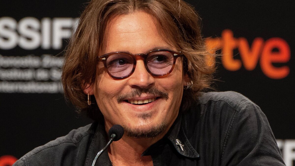 Актер и художник Джонни Депп. Источник фото - https://www.calend.ru/