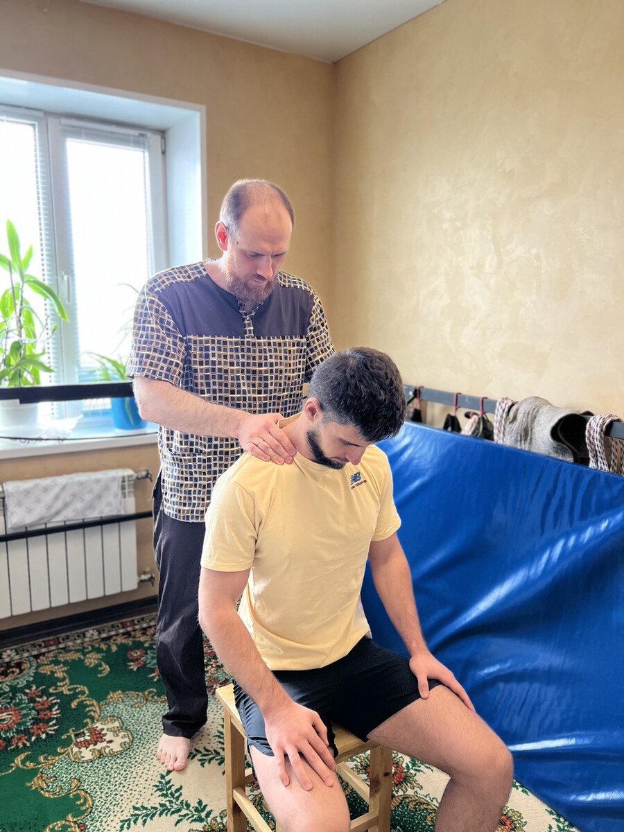 Правка позвоночника для лечения скачков давления