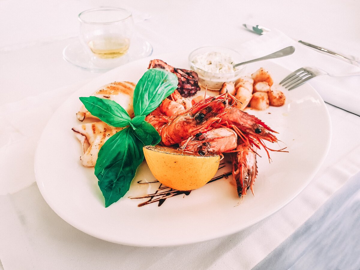 Креветки с кальмарами. Фото: Павел Свядосц