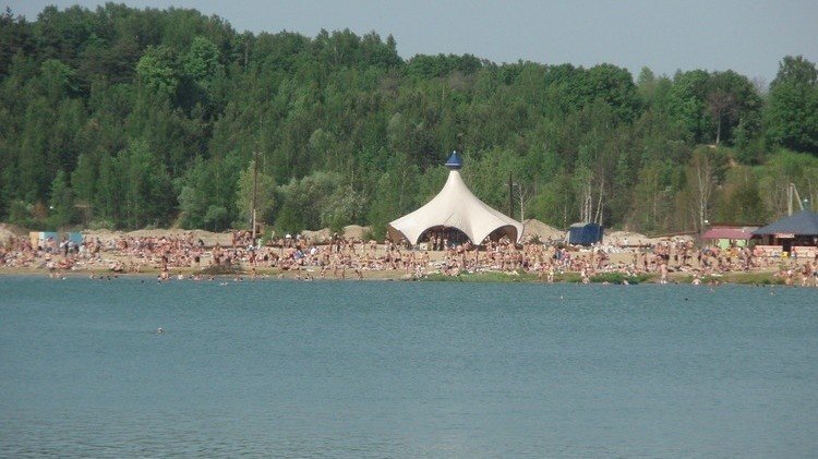 В летний сезон отдыха.