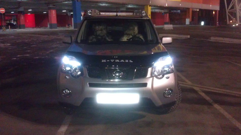 Nissan X-trail фото 2