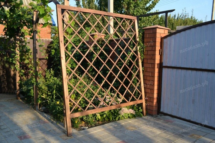 деревянная шпалера