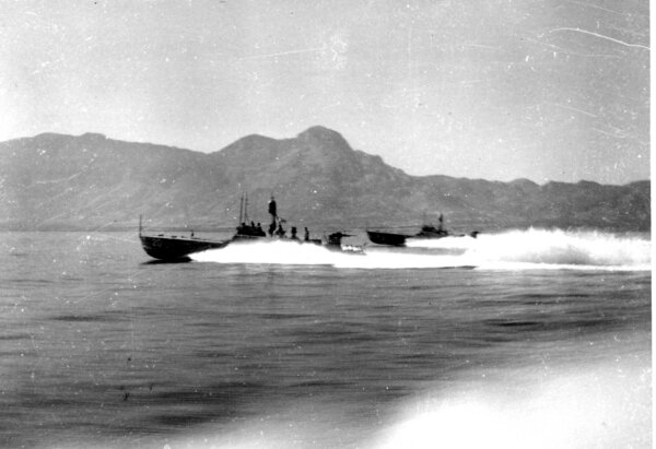 Учения торпедных катеров близ Кирении 1966 год