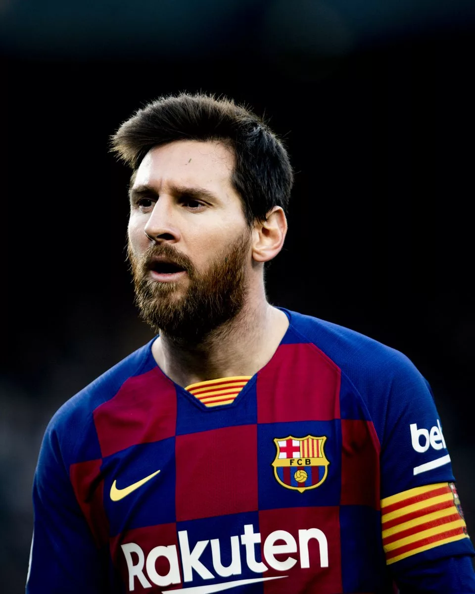 Месси футболист. Лео Месси. Лео Месси Барселона. Лео Месси сейчас. Leo Messi 2011