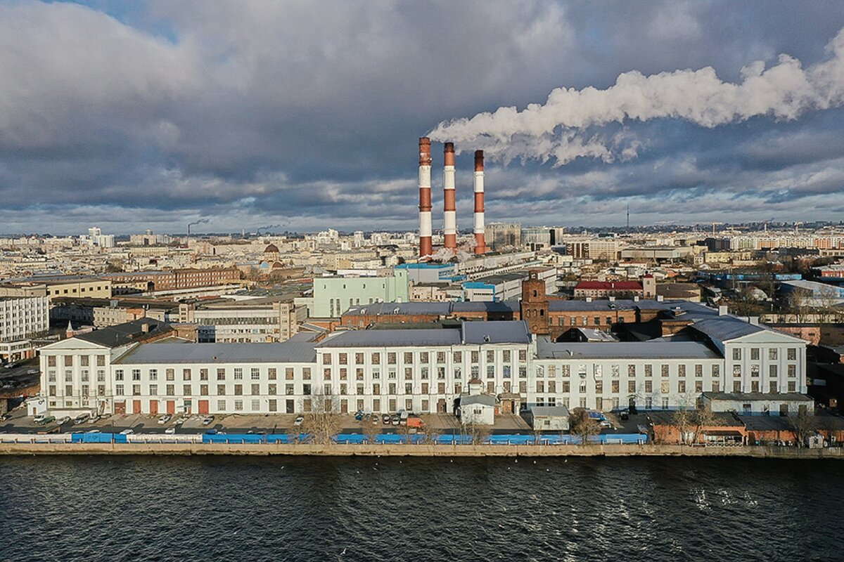 Завод 34. Завод 34 Санкт-Петербург. Завод на Васильевском острове. Бывший завод на Васильевском острове. Загадки про Васильевский острова.