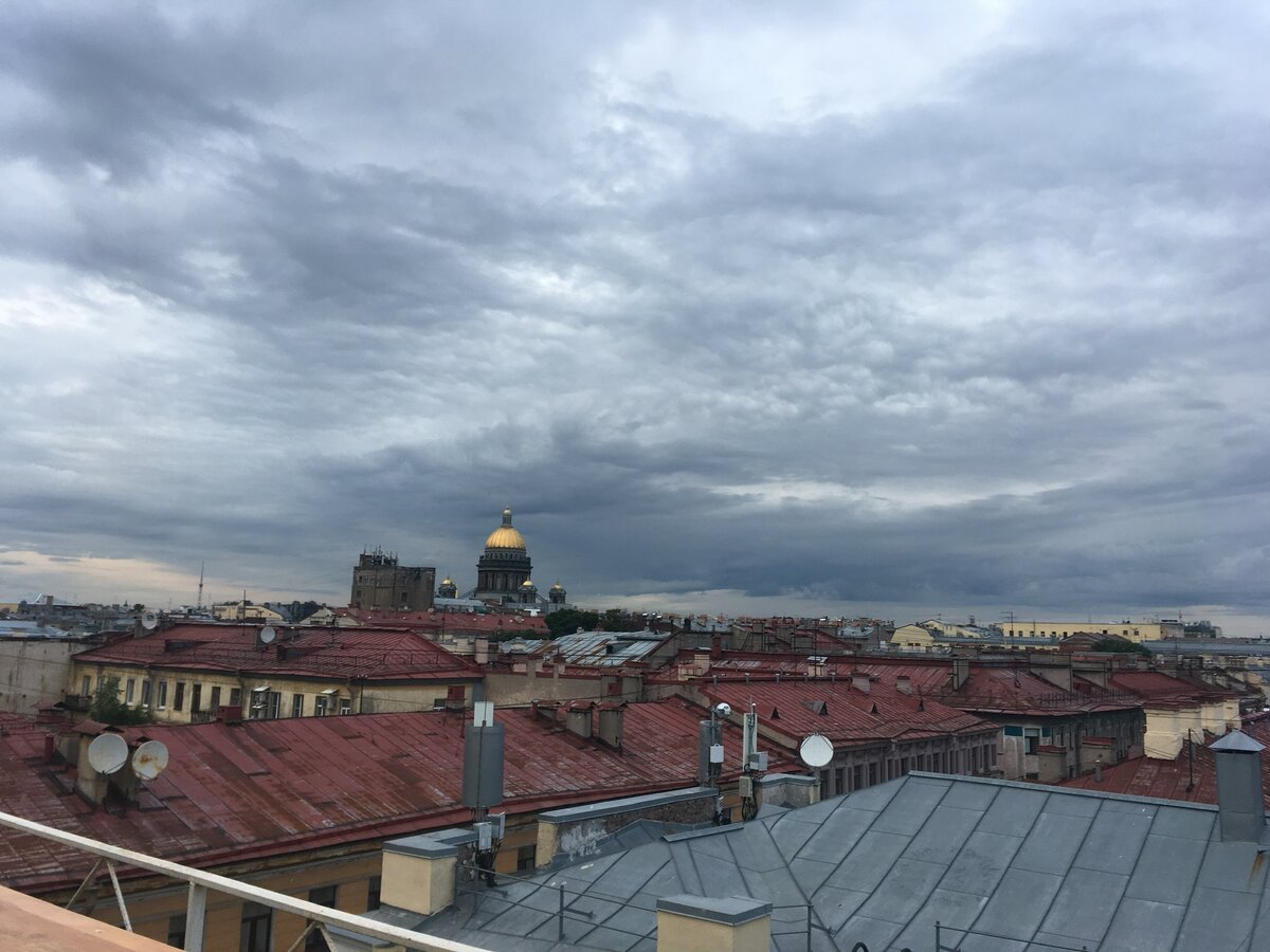 Замечательный вид с террасы