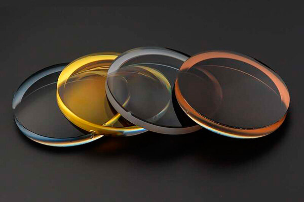 Разные покрытия линз