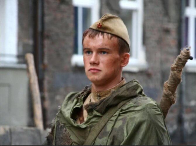 Кадр из сериала "Диверсант"